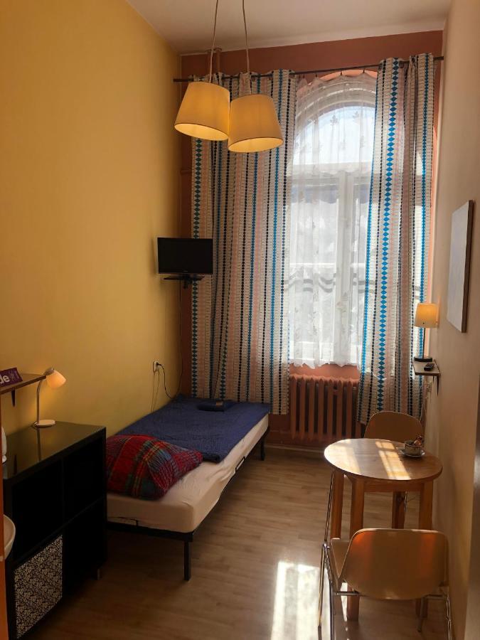 U Szermierzy Hostel Wroclaw Luaran gambar