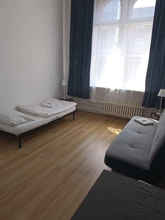 U Szermierzy Hostel Wroclaw Luaran gambar