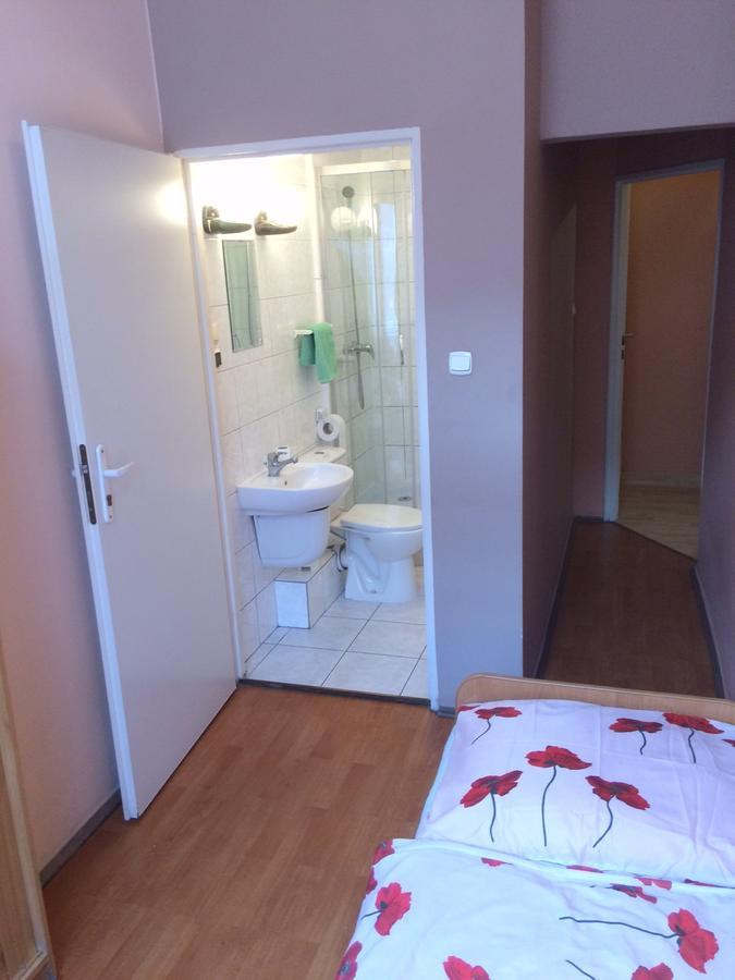 U Szermierzy Hostel Wroclaw Luaran gambar